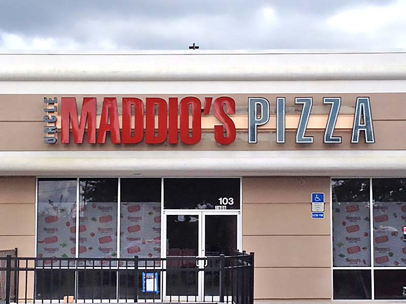 Uncle Maddio's Pizza | Channel Letters